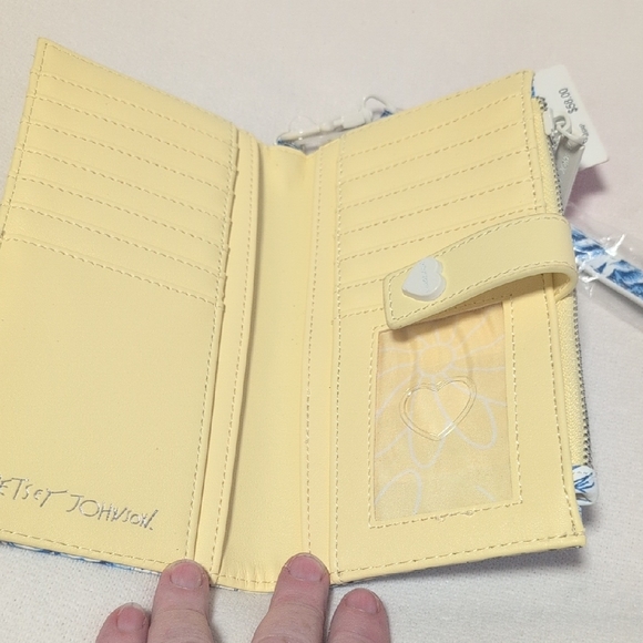 Betsey Johnson Blue Floral Wristlet Clutch - Picture 8 of 11